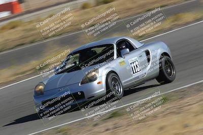 media/Nov-03-2023-Club Racer Events (Fri) [[fd9eff64e3]]/Yellow/Close Ups/